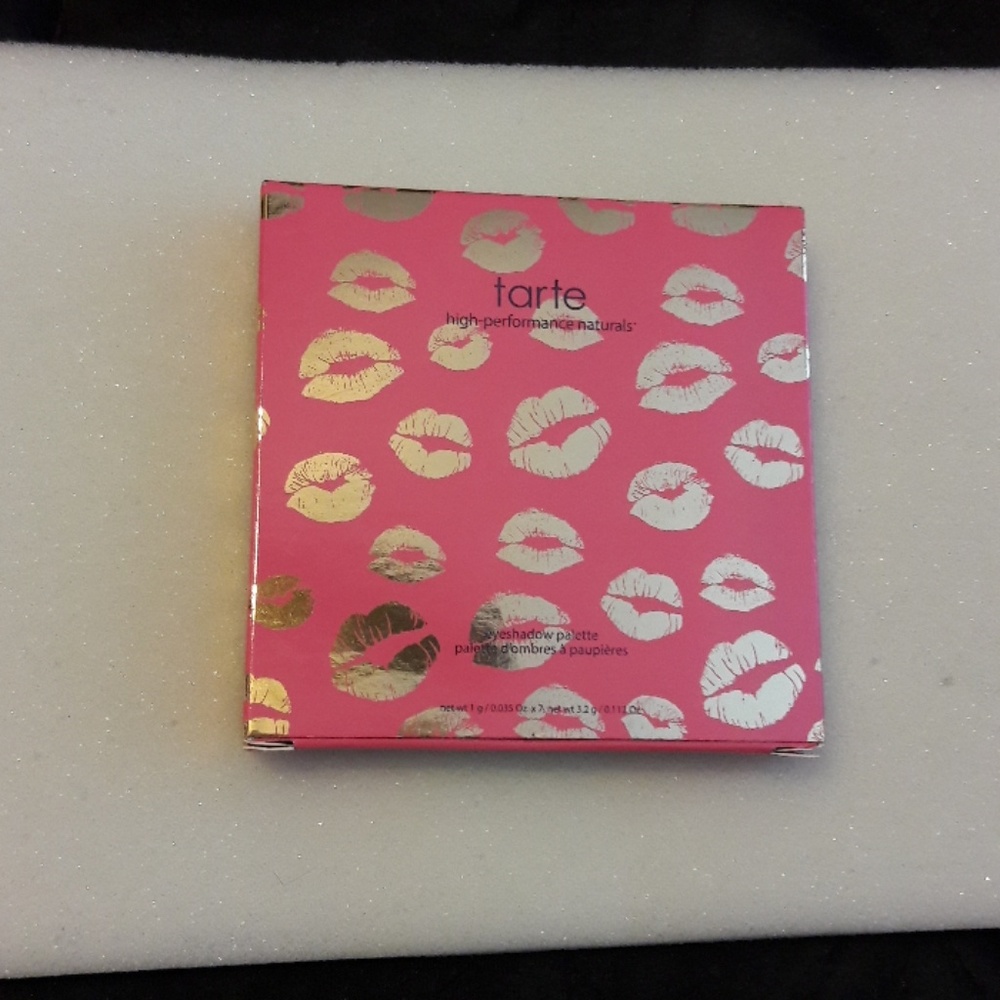 Tarte.. Double Duty Beauty eyeshadow palette